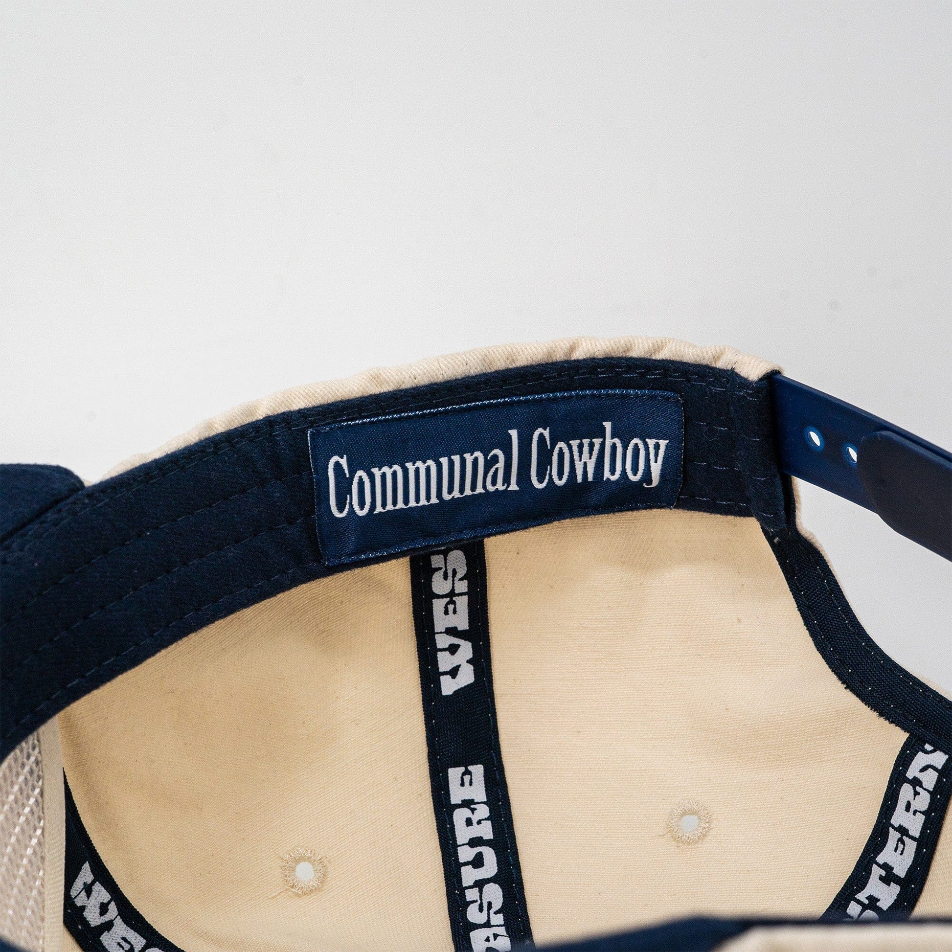 Dang Hat Communal Cowboy 